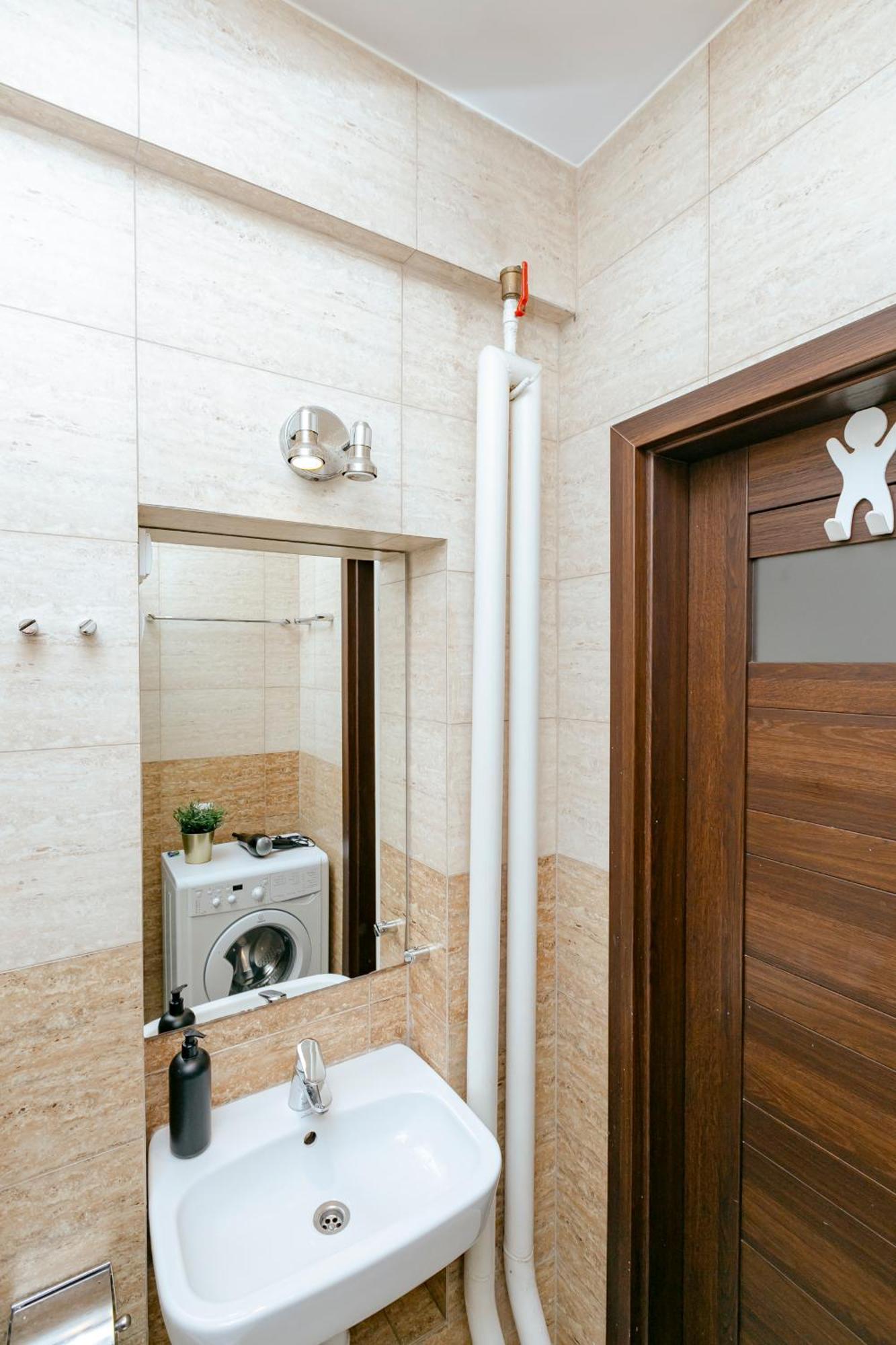 Plac Konstytucji 6 Orange - Apartament Dla 4 Osob - Bezplatny Parking - Free Parking - Piekny Widok Na Panorame Warszawy Varşova Dış mekan fotoğraf